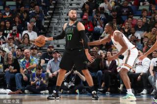 泰勒与未婚 泰勒与未婚